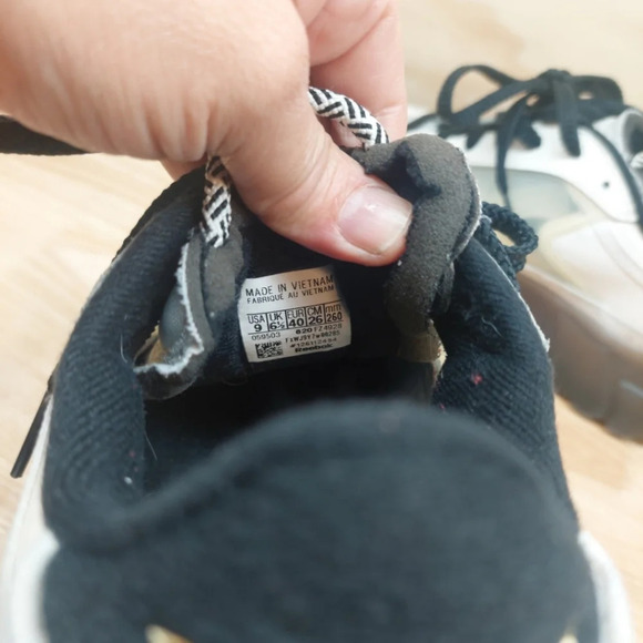 Reebok X Cardi B Club C sneakers shoes in Chalk & black size 9 Eur 40 - Picture 6 of 7